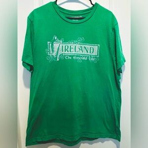 $7 or 2/$10 tshirt sake: Distressed men’s Ireland T- shirt for St Patrick’s Day!